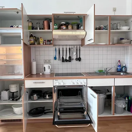 Apartman Helle 1raum Mit Balkon Und Kueche