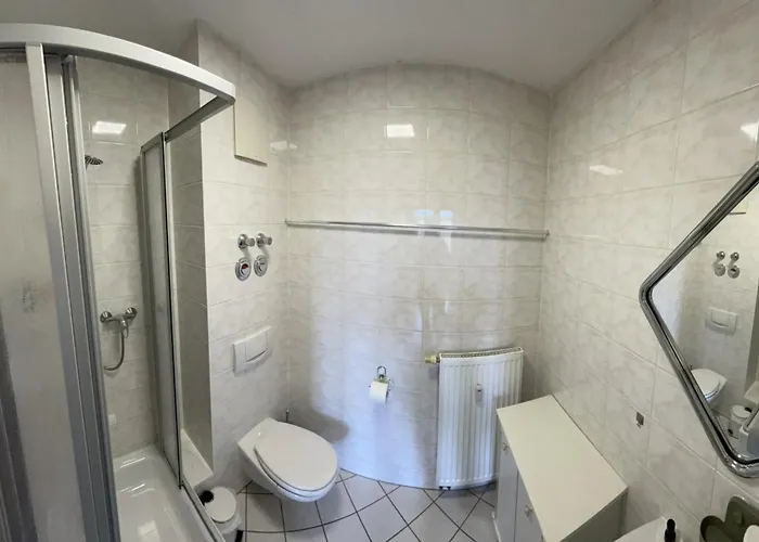 Apartament Helle 1raum Mit Balkon Und Kueche Drezno