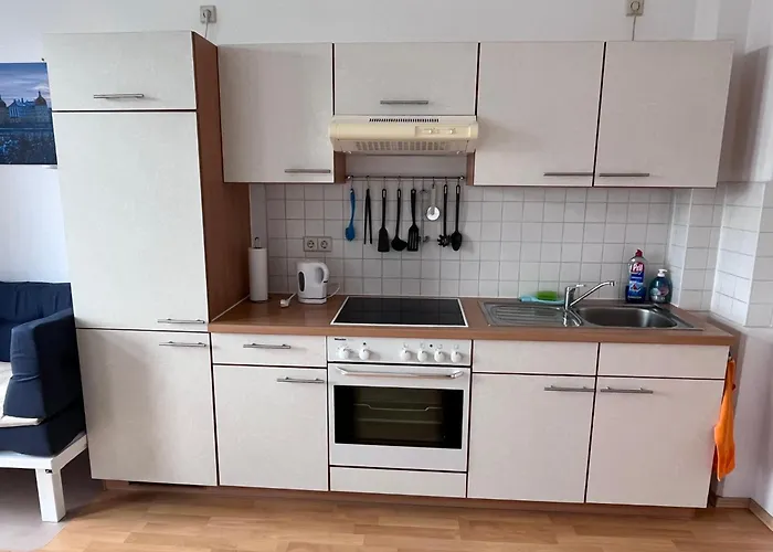 Helle 1raum Mit Balkon Und Kueche Apartament