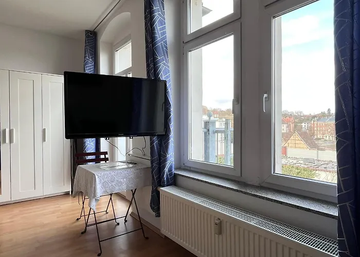 Διαμέρισμα Helle 1raum Mit Balkon Und Kueche *